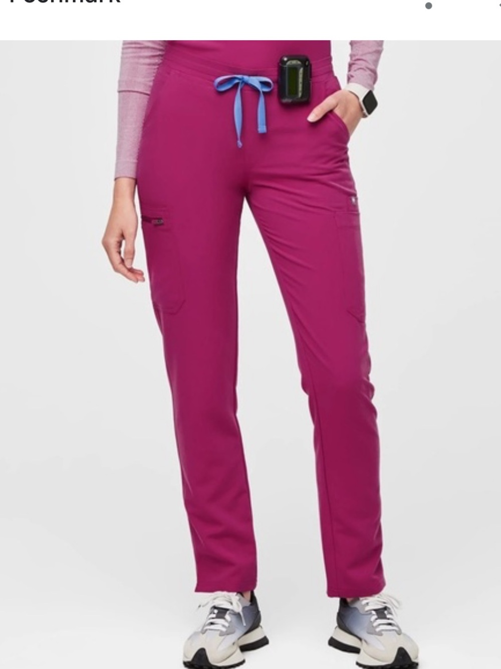 NWT Figs Yola Skinny Petite Scrub Pants